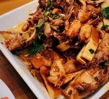 Chicken Frame Salad with Dried Tofu