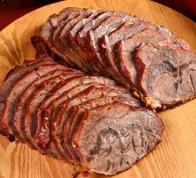 A Man Sauce Beef