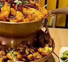 Spicy Shrimp with Frog