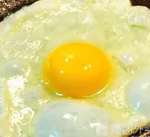Chives and Egg Pan-Fried Buns