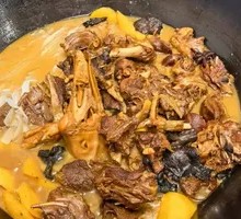 Stewed Wild Goose in Iron Pot