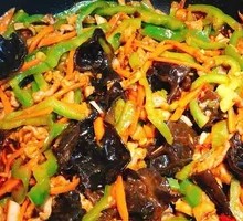Fish-Flavored Shredded Pork