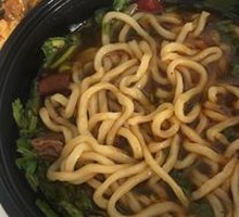 Small Restaurant Beef Noodles