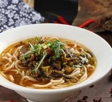 Old Jar Sichuan Pickled Vegetable Noodles