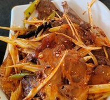 Spiced Beef Shank Salad