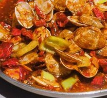 Spicy Stir-Fried Clams