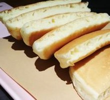 Grassland Yogurt Cake