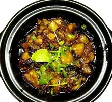 Braised Eggplant and Potato in Clay Pot