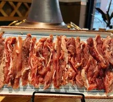 Hand-Cut Lamb Ribs