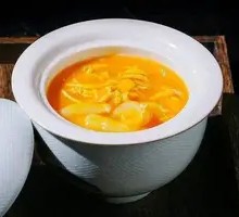 Golden Soup Chicken with Fish Maw