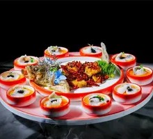 Dragon Ascending the Four Seas Steamed Guilin Fish
