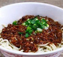 Pork Special Fried Sauce Noodles