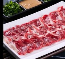 Hand-Cut Lamb Top Blade