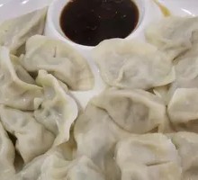 Green Pepper and Pork Dumplings