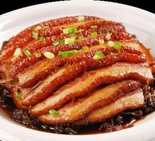 Preserved Vegetable Braised Pork Rice Bowl