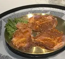 Garlic Pork Tenderloin