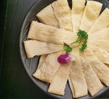 Golden Tofu Skin Rolls