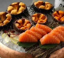 Signature Sashimi Platter