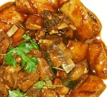 Stewed Spare Ribs with Knife Fish
