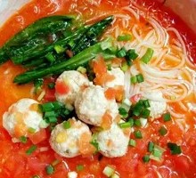 Tomato Meatball Rice Noodles