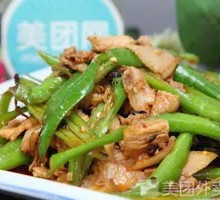 Green Pepper Shredded Pork Noodles