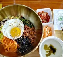 Premium Grilled Meat Bibimbap