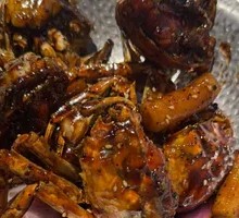 Stir-Fried Hairy Crab with Rice Cakes and Black Pepper
