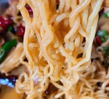 Stir-fried Chicken with Instant Noodles
