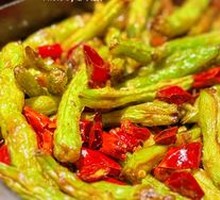 Stir-fried Kidney Beans with Pork