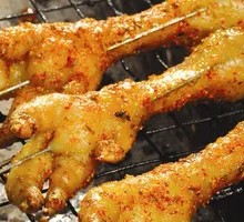Charcoal-Grilled Chicken Feet