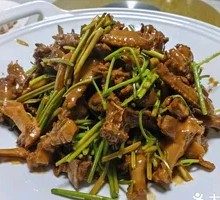 Stir-Fried Young Pigeon