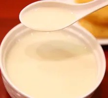 Homemade Sweet Soy Milk