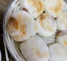 Juicy Pork Soup Dumplings