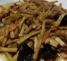 Fish-Flavored Shredded Pork