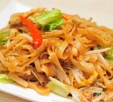Chicken Fried Rice Noodles