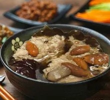 Wood Ear Mushroom Meatball Soup