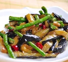 Eggplant with Green Beans Braised
