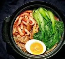 Beef Hot Pot Noodles