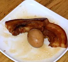 Braised Pork and Fried Egg Rice