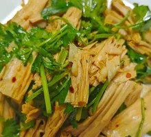 Oil-Poured Tofu Bamboo