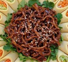 Beijing-style Shredded Pork in Soy Sauce