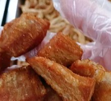 Shaved Pork and Fat Crisp