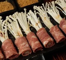 Bacon and Enoki Mushrooms