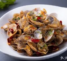 Spicy Stir-Fried Clams