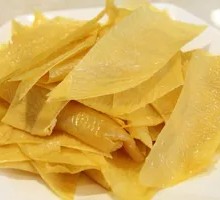 Oil-soaked tofu skin