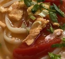 Tomato and Egg Noodle Soup