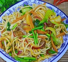 Beef Stir-Fried Noodles