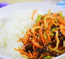 Fish-Flavored Shredded Pork Rice Bowl