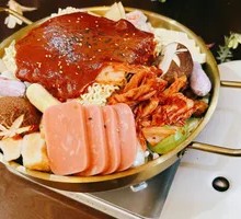 Military Rice Cake Hot Pot