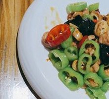 Spicy Stir-fried Intestines